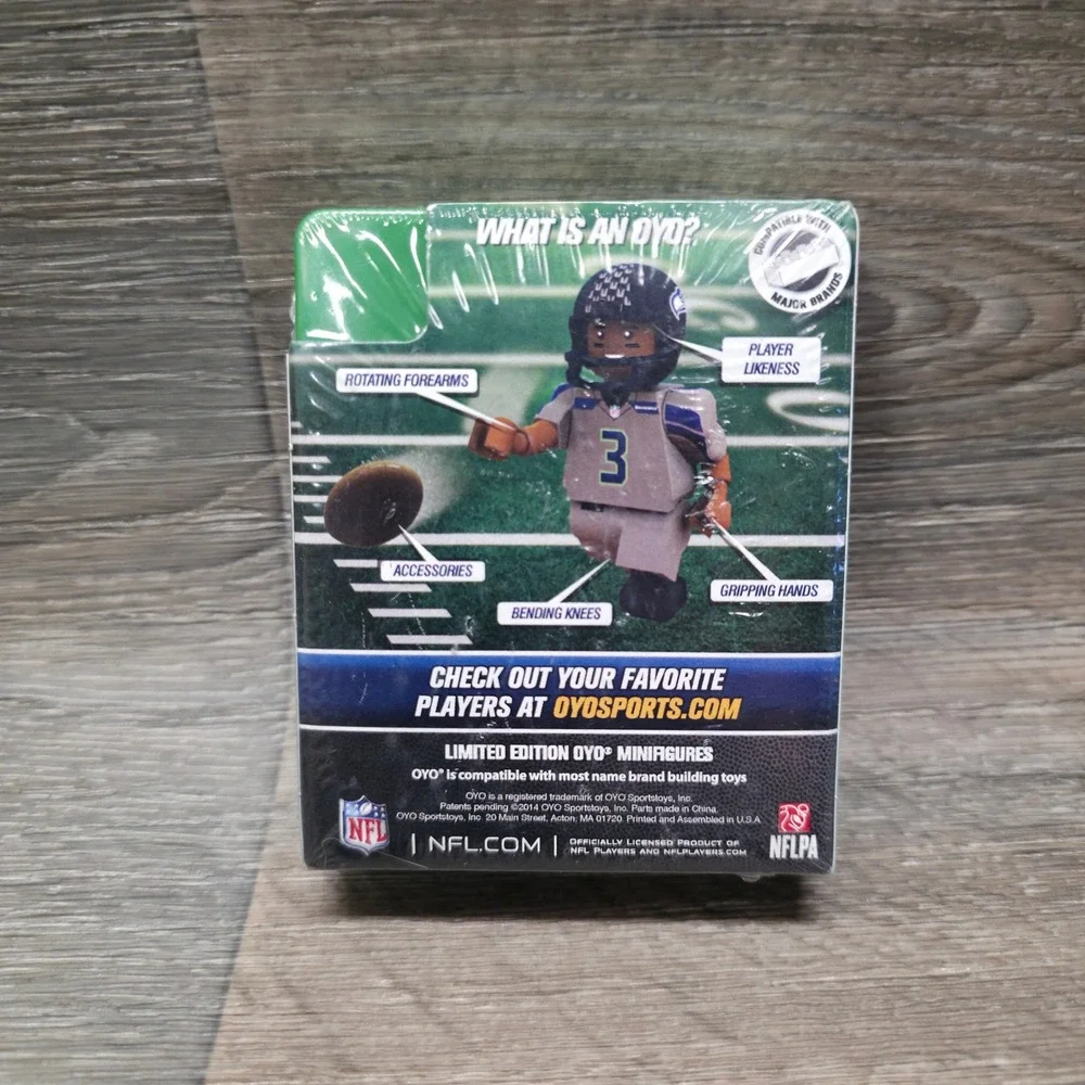 OYO Sports Russell Wilson #3 Minifigure NFL Seattle Seahawks Series 5 NEW‎